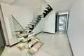 Дуплекс 8 комнат 320 м² Мезитли, Турция