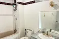 Maison 5 chambres  Nong Prue, Thaïlande