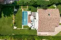 4-Schlafzimmer-Villa 220 m² in Frankreich, Frankreich