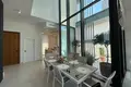 5-Schlafzimmer-Villa 350 m² Agios Tychonas, Zypern