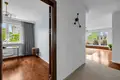 Mieszkanie 3 pokoi 80 m² Warszawa, Polska
