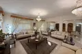 5-Schlafzimmer-Villa 550 m² Germasogeia, Zypern
