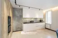 Appartement 3 chambres 82 m² Kopishche, Bélarus