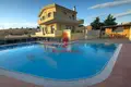 House 560 m² Municipality of Lavreotiki, Greece