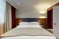 Mieszkanie 2 pokoi 93 m² w Londyn, Wielka Brytania
