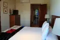 Haus 3 Schlafzimmer 304 m² Casares, Spanien