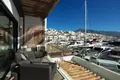 Mieszkanie 3 pokoi 121 m² Marbella, Hiszpania
