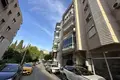 Mieszkanie 4 pokoi 150 m² Karabaglar, Turcja
