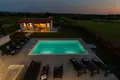 Haus 3 Schlafzimmer 290 m² Brtonigla, Kroatien