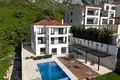 House 450 m² Montenegro, Montenegro