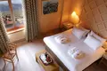 Hotel 5 720 m² in Arachova, Greece
