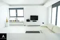 Квартира 2 комнаты 93 м² Варшава, Польша