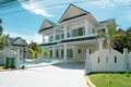 Willa 3 pokoi 327 m² Rawai, Tajlandia