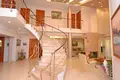 5 bedroom villa 467 m² el Campello, Spain