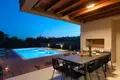 villa de 5 chambres 272 m² Grad Pula, Croatie