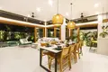 Villa de 4 dormitorios 220 m² Cemagi, Indonesia