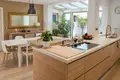 5 bedroom house 258 m² Estepona, Spain