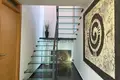 6 bedroom villa 325 m² Casinos, Spain