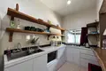 Apartment 8 bedrooms 400 m² Denpasar, Indonesia