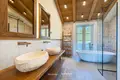 Villa de tres dormitorios 576 m² Lustica, Montenegro