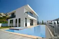 Villa de 5 pièces  Mahmutlar, Turquie