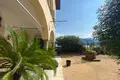 Villa 20 habitaciones 23 500 m² Tavernola Bergamasca, Italia