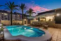 Willa 4 pokoi 141 m² Torrevieja, Hiszpania