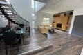 Dom 4 pokoi 240 m² w Nikozja, Cypr