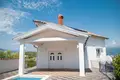 Villa 8 habitaciones 525 m² Radovici, Montenegro