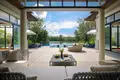 Wohnkomplex Complex of villas with swimming pools and jacuzzis directly on Bang Tao Beach, Phuket, Thailand