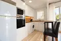 Mieszkanie 2 pokoi 106 m² Dos Hermanas, Hiszpania