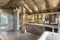 Chalet 6 bedrooms  in Les Allues, France