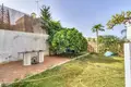Haus 5 Schlafzimmer 471 m² Dos Hermanas, Spanien