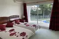 4 bedroom house 407 m² Dos Hermanas, Spain