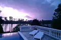 Дом 4 спальни 360 м² Обреновац, Сербия