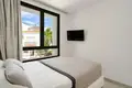 4 bedroom house 178 m² Dos Hermanas, Spain
