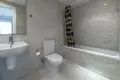 Mieszkanie 2 pokoi 92 m² Pafos, Cypr