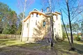 Casa de campo 423 m² Kalodziscanski sielski Saviet, Belarús
