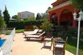 Villa de 4 dormitorios 360 m² Ribarroja del Turia, Španjolska