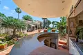 Haus 8 Schlafzimmer 584 m² Dos Hermanas, Spanien