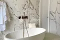 Villa de 6 chambres 220 m² en France, France