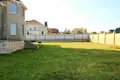 Cottage 342 m² Barawlyany, Belarus