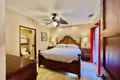 Condo z 2 sypialniami 106 m² West Bay, Honduras