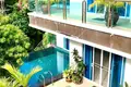 Villa de 4 dormitorios 700 m² Karon, Tailandia
