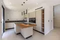 Villa de tres dormitorios 140 m² en Francia, Francia