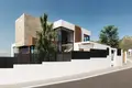 Haus 4 Schlafzimmer 235 m² Dos Hermanas, Spanien