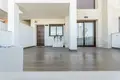 Mieszkanie 4 pokoi 71 m² Torrevieja, Hiszpania
