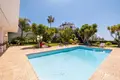 Apartment 7 bedrooms 387 m² Koinoteta Agiou Tychona, Cyprus