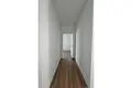 Office 4 rooms 120 m² in Tirana Municipality, Albania