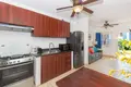 Kondominium 3 Schlafzimmer 77 m² Sandy Bay, Honduras
